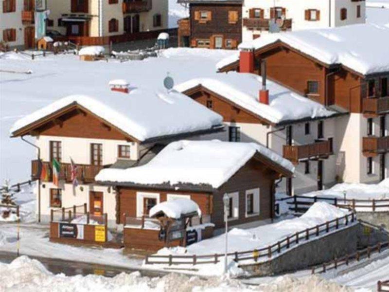Chalet Pineta Livigno Extérieur photo